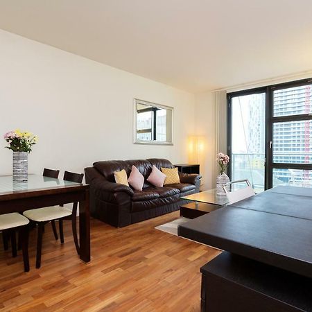 Oyo Home Canary Wharf Londra Dış mekan fotoğraf